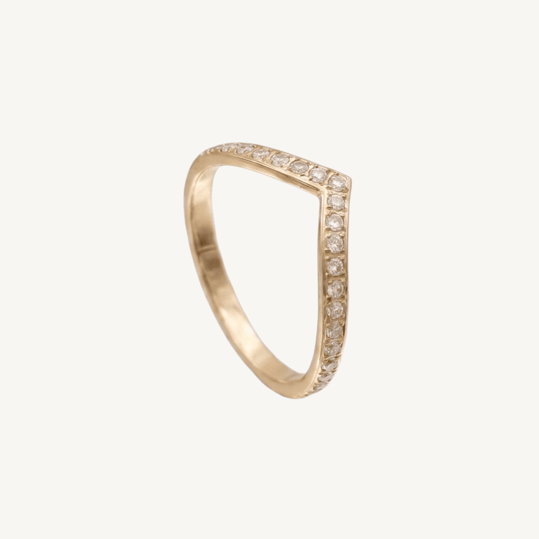 Elara Crystal V Ring
