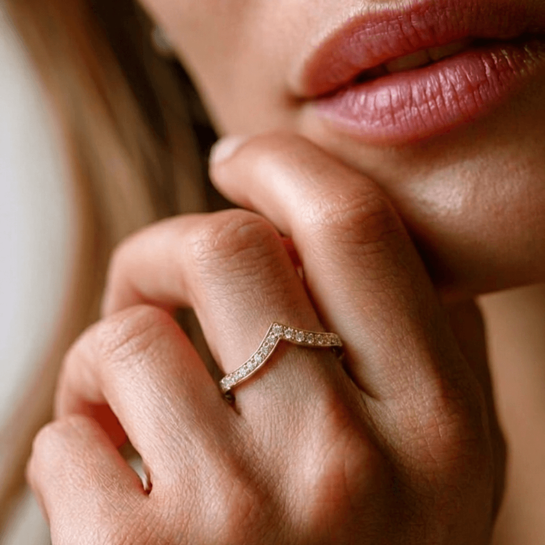 Elara Crystal V Ring