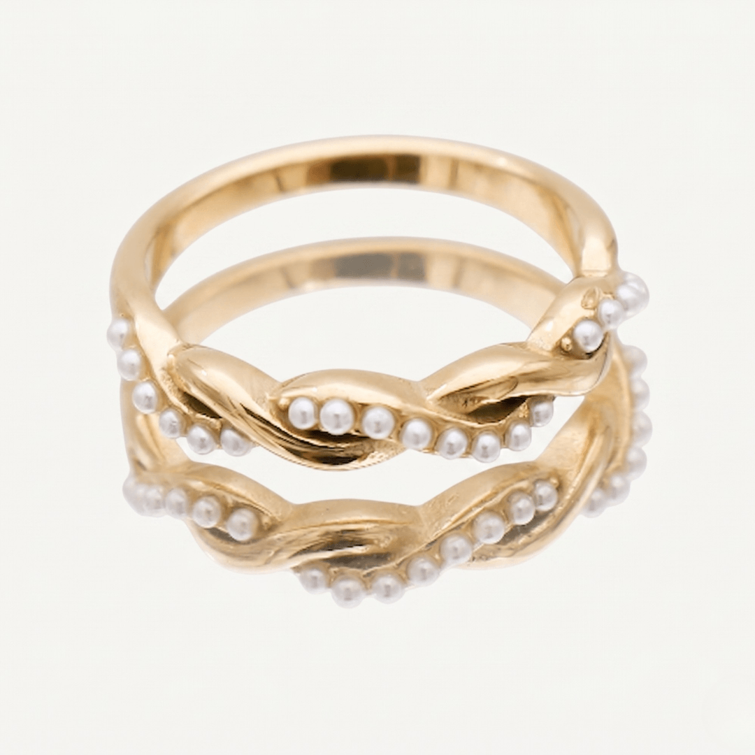Serena Pearl Gold Ring